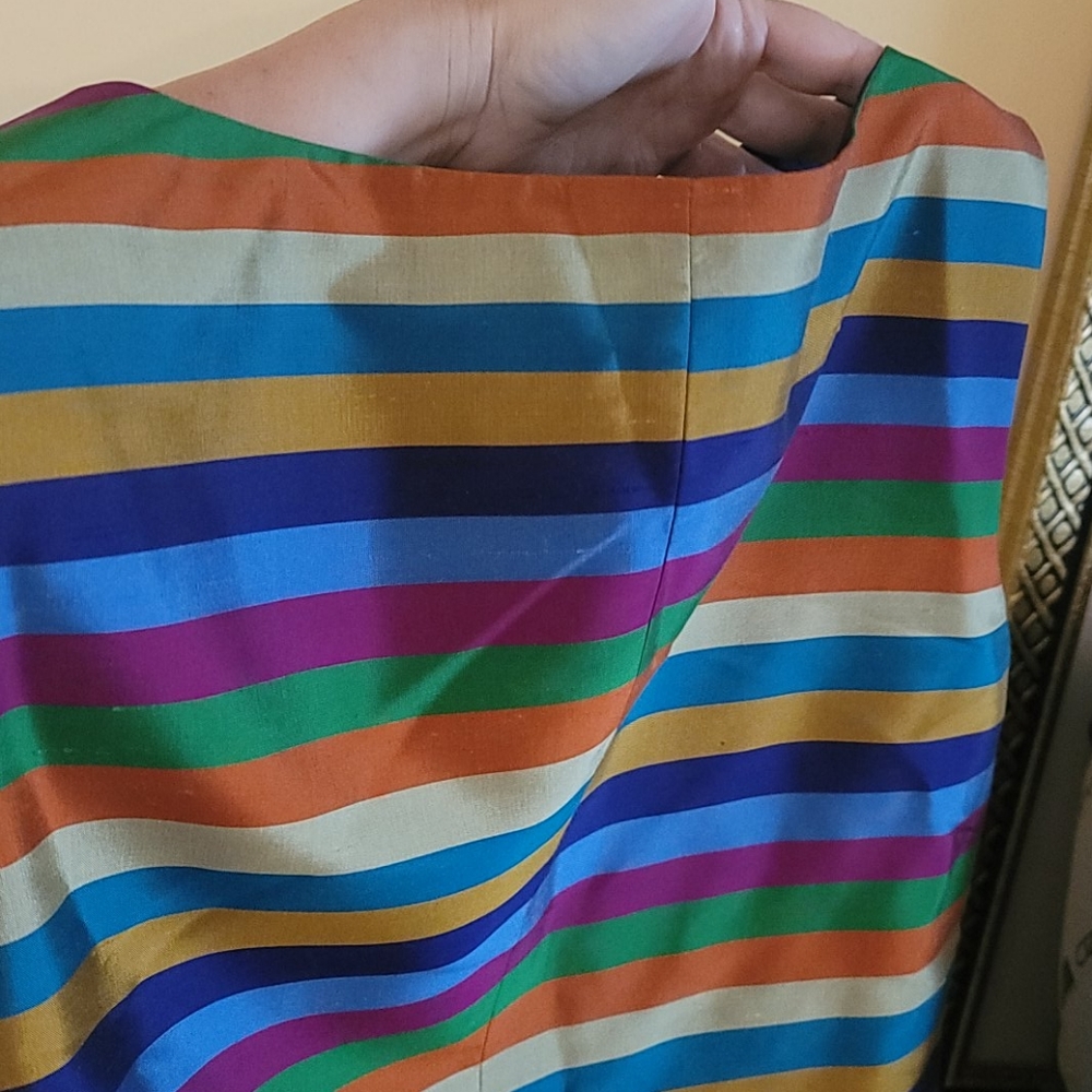 NWOT! Talbots SILK sleeve less shell Top Multicolor - Picture 6 of 10